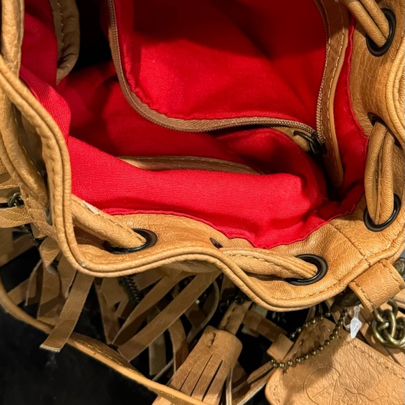 AUTOGRAPHED Carlos Santana drawstring Crossbody bag and collectible keychain - Picture 8 of 12